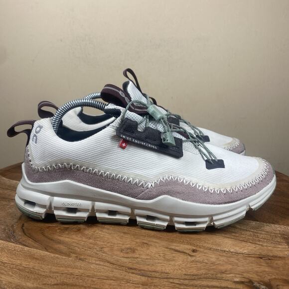 On Cloudaway Ice Moss Womens White And Green Size 7.5 Running Shoes 49.98469 - Picture 1 of 10